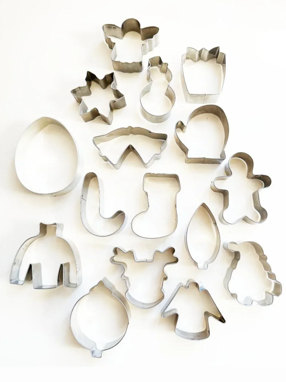 Ann Clark Christmas / Winter Cookie Cutter Set of 16 NEW